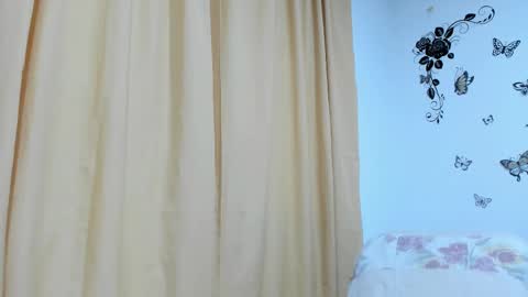 jenniferloveyou online show from October 2025 10:21:01 PM