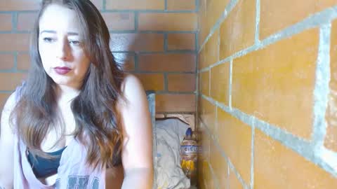 Jennifer Smith online show from March 2026 08:01:01 PM