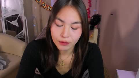 Snapshot of jennimurr chatting on October 2025 06:04:01 AM Jenni online show from October 2025 06:04:01 AM