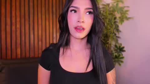     online show from November 2025 12:38:02 PM