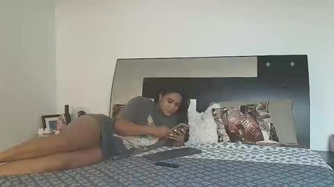 Snapshot of jennmullatta_ chatting on October 2025 04:11:01 PM Jenn online show from October 2025 04:11:01 PM