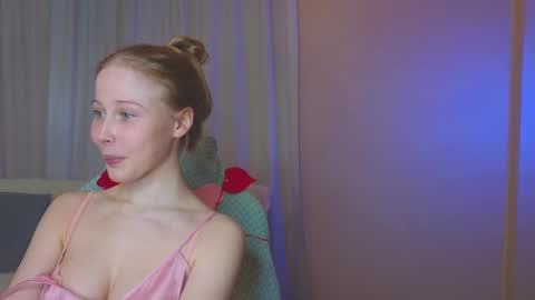 Snapshot of jenny_angelok chatting on February 2025 10:17:02 AM Next broadcast on December 05 subject to change online show from February 2025 10:17:02 AM