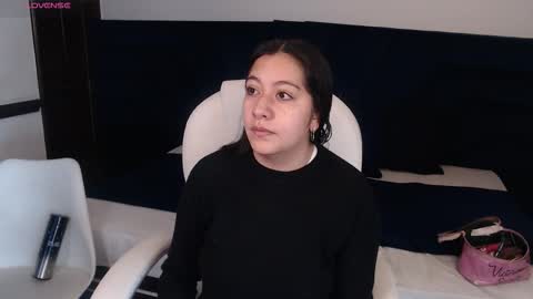 Snapshot of jenny_golden1 chatting on November 2025 12:31:02 PM Jenny online show from November 2025 12:31:02 PM