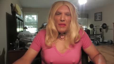 Snapshot of jenny_gurl2021 chatting on June 2026 10:12:02 PM jenny gurl online show from June 2026 10:12:02 PM