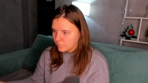 Snapshot of jenny_jimmy chatting on December 2025 09:18:02 AM Jenny online show from December 2025 09:18:02 AM