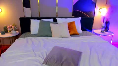 Jennt online show from February 2025 07:12:01 AM