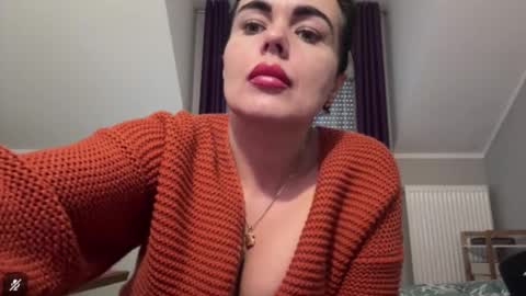 Jenny online show from December 2025 08:01:02 AM