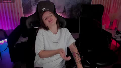 Snapshot of jennydens chatting on January 2025 11:23:02 AM Jenny NO Nude online show from January 2025 11:23:02 AM