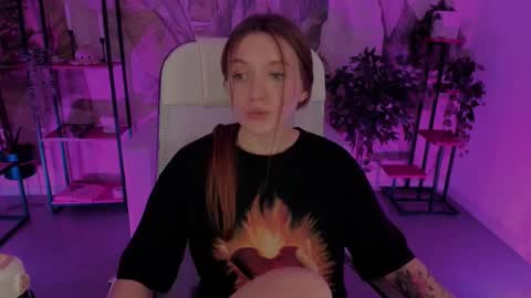 Snapshot of jennydens chatting on March 2025 05:11:01 AM Jenny NO Nude online show from March 2025 05:11:01 AM