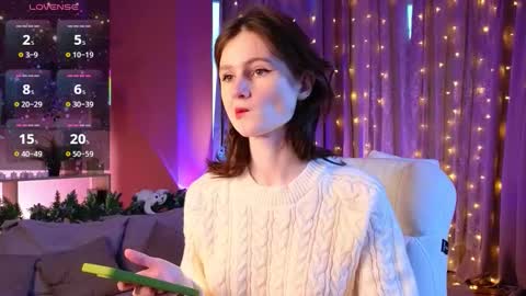jennyfer_me online show from December 2025 11:27:02 AM