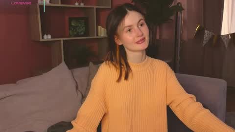 Snapshot of jennyfer_me chatting on April 2026 12:43:01 PM jennyfer_me online show from April 2026 12:43:01 PM