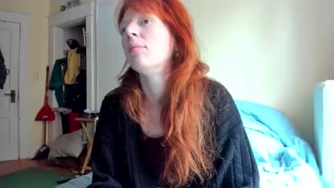 Snapshot of jenovakitty chatting on October 2025 03:35:01 PM Jenn - come to my onlyfans online show from October 2025 03:35:01 PM