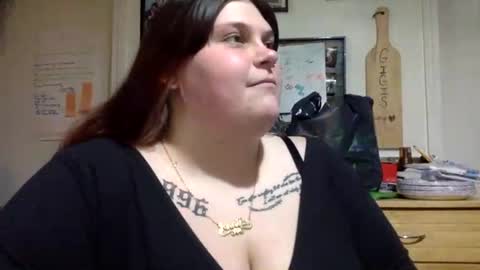 jenskiiee_xo online show from April 2026 06:49:01 PM