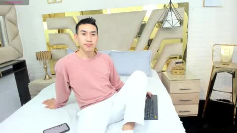 Matias Jeong  online show from December 2025 07:42:01 PM