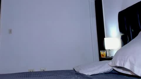 Snapshot of jeremmy_5_ chatting on February 2025 12:12:01 PM Jeremmy online show from February 2025 12:12:01 PM