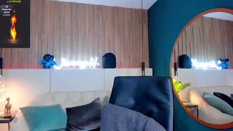 Jeremy online show from January 2025 01:00:02 AM