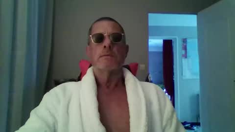 jerflor online show from October 2025 01:23:02 PM