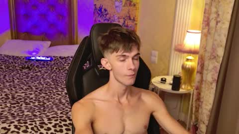 Snapshot of jerry_lucky chatting on October 2025 04:22:01 AM Jerry online show from October 2025 04:22:01 AM