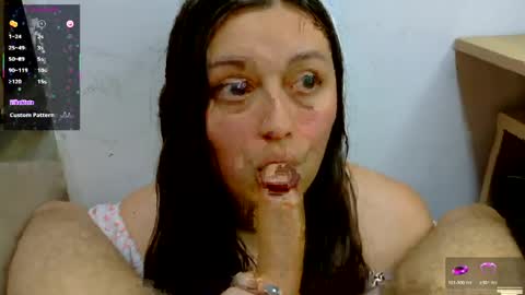 jerryandjesica online show from April 2026 10:43:02 PM