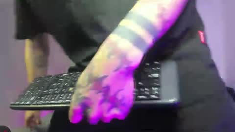 Angelo online show from January 2026 10:02:02 PM