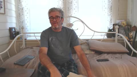 Snapshot of jerryfan239 chatting on December 2025 08:03:02 PM jerryfan239 online show from December 2025 08:03:02 PM