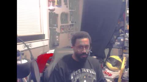 Snapshot of jerzey2k2 chatting on February 2026 01:51:01 AM Jerzey2k2 aka the Alpha online show from February 2026 01:51:01 AM