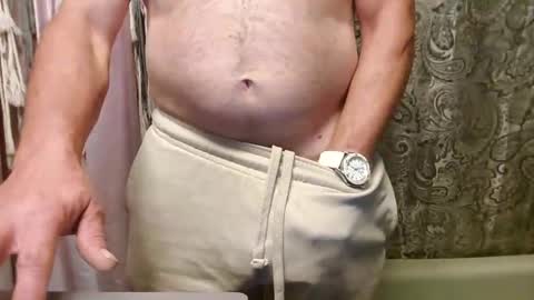 Snapshot of jerzeymike69 chatting on October 2025 09:51:02 AM JerzeyMike online show from October 2025 09:51:02 AM