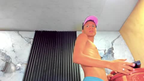 Snapshot of jes_foxx chatting on March 2025 02:18:01 PM jes_foxx online show from March 2025 02:18:01 PM