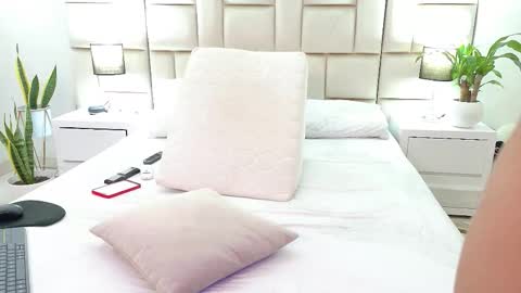 JESICA online show from March 2026 11:39:02 AM