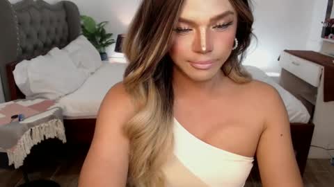 jesie_hot69 online show from January 2025 02:03:02 PM