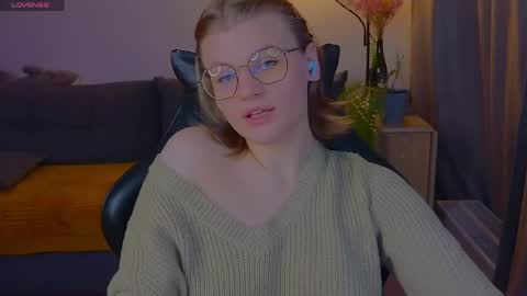  JessieVibes online show from April 2026 01:31:01 PM