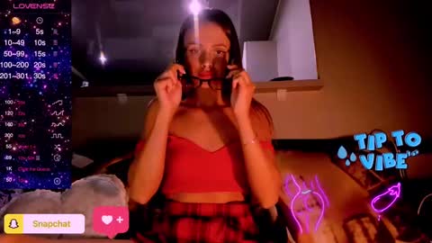 Snapshot of jess_kahawaty chatting on February 2025 11:27:01 PM Jess online show from February 2025 11:27:01 PM