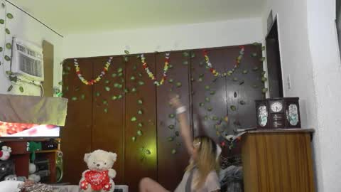 Jessica online show from January 2026 06:44:02 PM