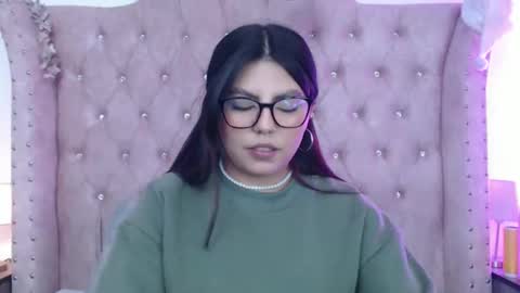 Jessica  online show from April 2026 04:35:01 AM