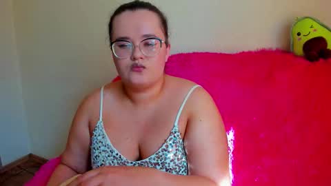 Natalia online show from September 2025 06:57:02 AM