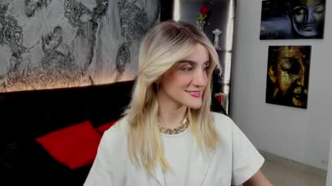 Jessica  online show from April 2026 12:10:01 PM