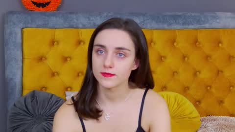 Snapshot of jessica_whitte_ chatting on November 2025 05:02:01 AM Jessica White online show from November 2025 05:02:01 AM