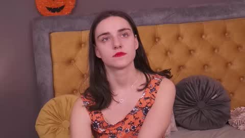 Snapshot of jessica_whitte_ chatting on November 2025 04:48:02 AM Jessica White online show from November 2025 04:48:02 AM