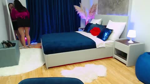 jessicaevanse online show from September 2025 10:05:02 AM