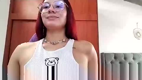 Snapshot of jessicarobbit chatting on January 2025 03:54:01 PM jessicarobbit online show from January 2025 03:54:01 PM