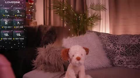 Jess online show from March 2026 04:08:02 AM