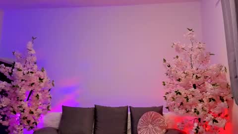 Snapshot of jessiccaburns chatting on February 2025 02:35:01 AM Gloria online show from February 2025 02:35:01 AM