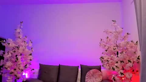 Snapshot of jessiccaburns chatting on February 2025 05:23:01 AM Gloria online show from February 2025 05:23:01 AM