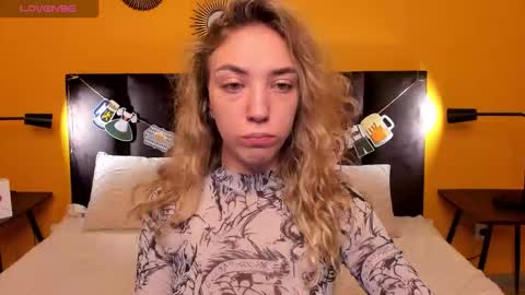 Jessie online show from September 2025 01:43:01 AM