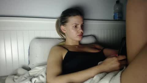 jessieryan online show from December 2025 04:35:01 PM