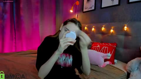 Snapshot of jessiexxiv chatting on December 2025 09:50:02 AM Jessie online show from December 2025 09:50:02 AM