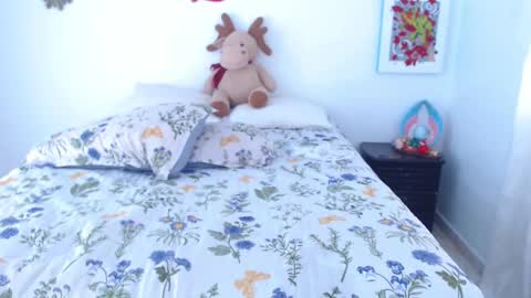 JESSI GOMEZ online show from January 2025 04:11:02 PM