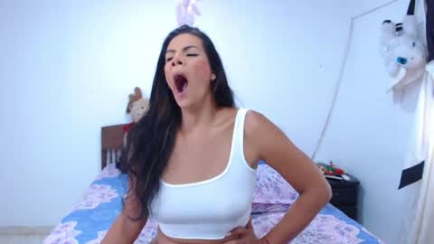 JESSI GOMEZ online show from June 2026 01:34:02 PM
