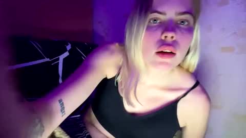 Snapshot of jessika_evans chatting on November 2025 09:28:01 PM jessika_evans online show from November 2025 09:28:01 PM