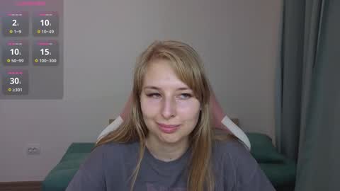 Snapshot of jessy_comely chatting on November 2025 04:09:01 PM Jessy online show from November 2025 04:09:01 PM